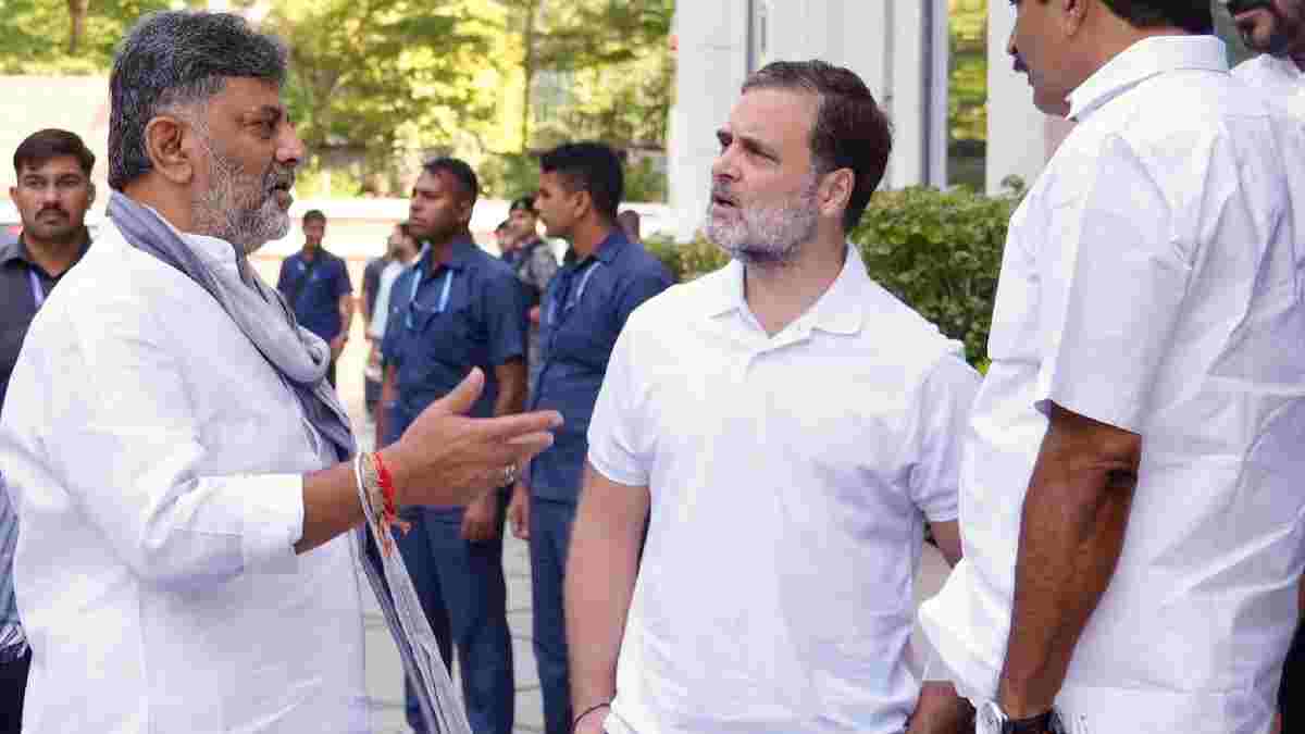ಸಚಿವ ಸಂಪುಟ ವಿಸ್ತರಣೆಗೆ ಬ್ರೇಕ್? ನವರಾತ್ರಿ ಬಳಿಕವೇ ನಿರ್ಧಾರ, ಡಿಕೆಶಿ-ರಾಹುಲ್ ಚರ್ಚೆ!!