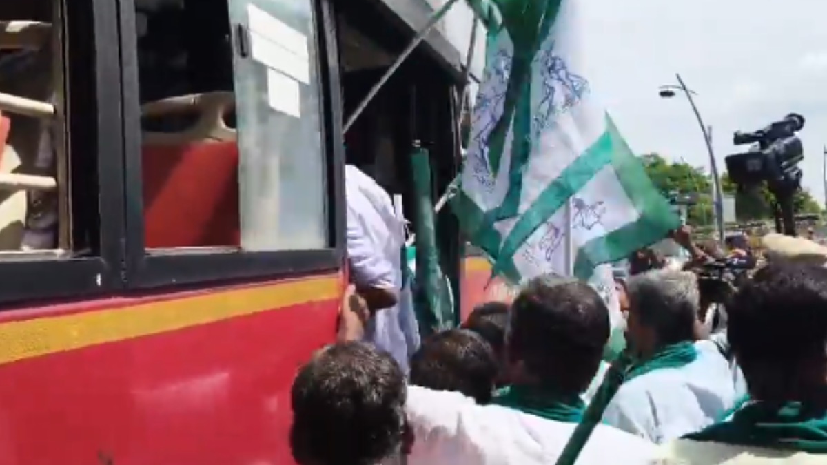 Farmers Arrested in Chennai Egmore During Protest Over Tractor Support and Other Demands