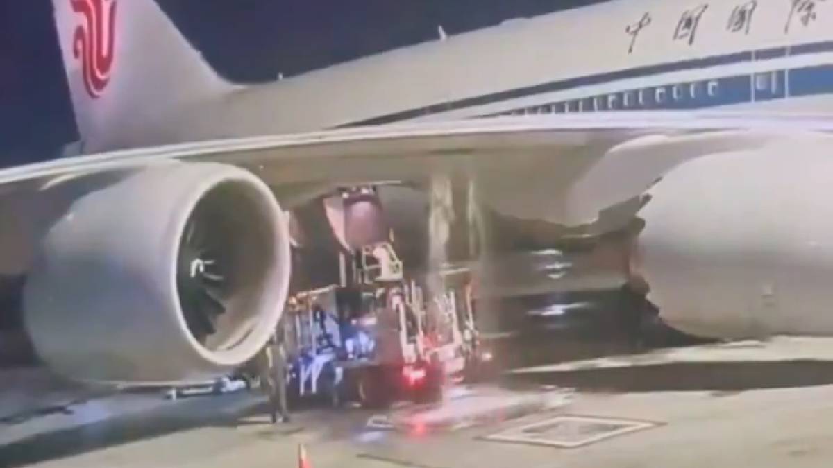 Fuel Truck Movement Damages Air China Boeing 747 Fuel Port at New York JFK, Causing Leak