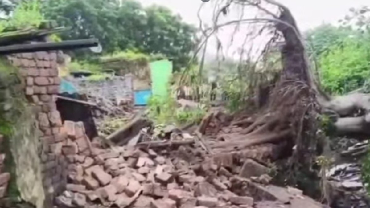 Dhanbad Land Subsidence: 12-Year-Old Dies, Four Injured As Seven Houses Damaged