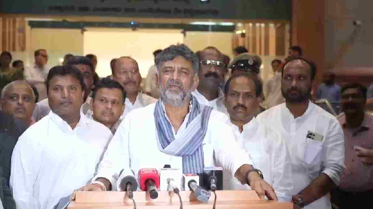 DK Shivakumar Says His Rs 1,400 Crore Assets Were Legally Acquired, Hits Back at Kumaraswamy