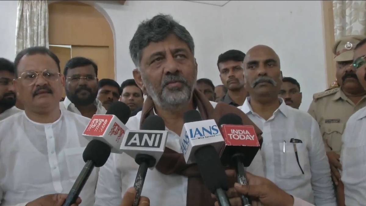 UPI MDR Charges Row: Karnataka CM DK Shivakumar Calls for Withdrawal of New Fee
