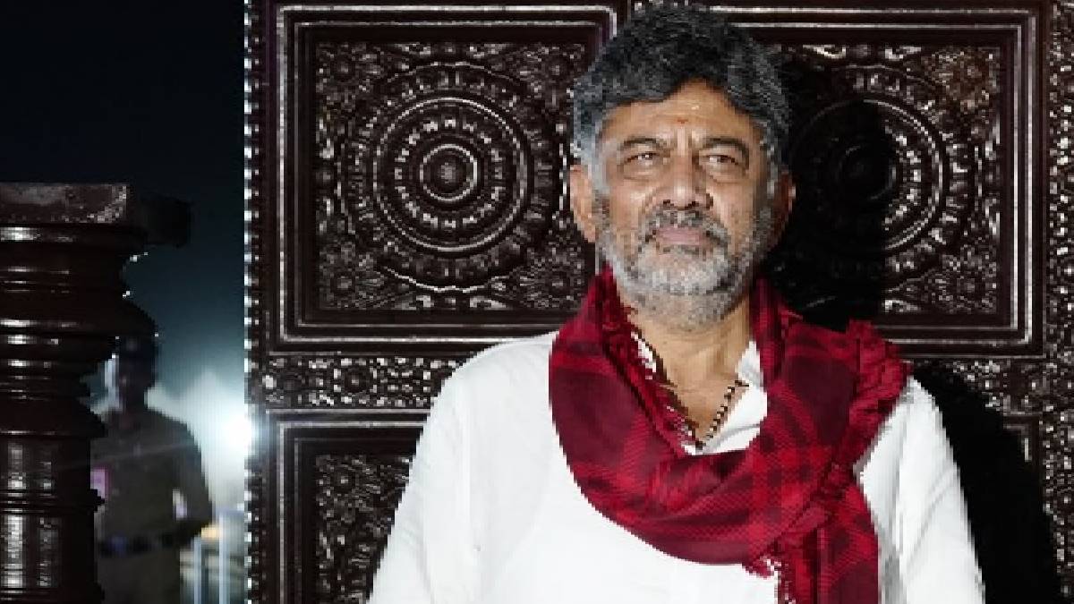 ಸಿಎಂ ಡಿ.ಕೆ. ಶಿವಕುಮಾರ್ ತೀರ್ಥಹಳ್ಳಿ ಭೇಟಿ- 3 ಶಿಕ್ಷಣ ಸಂಸ್ಥೆಗಳಿಗೆ ರಜೆ!!