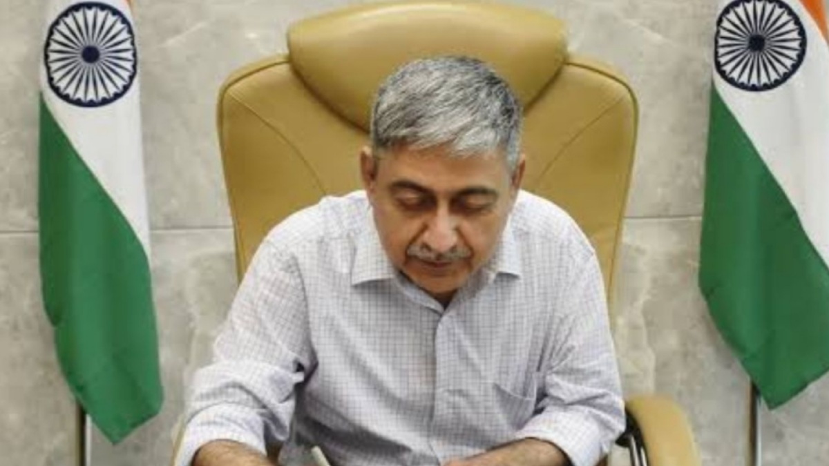 Did Ancient Indians Eat Only Twice a Day? FSSAI CEO’s Remark Revives Debate on Traditional Indian Eating Habits