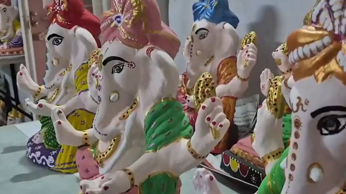 ಗಣೇಶ ಪ್ರತಿಷ್ಠಾಪನ- ಮೂರ್ತಿ ಇಡಬೇಕಾದ ಸರಿಯಾದ ದಿಕ್ಕು ಮತ್ತು ವಾಸ್ತು ರಹಸ್ಯ ಇಲ್ಲಿದೆ!!