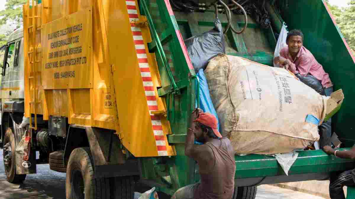 Bengaluru Garbage System Revamp: GPS Tracking, 9,000-Tonne Capacity in GBA’s Mega Plan