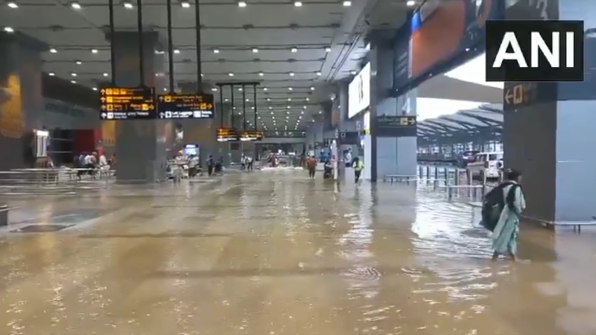 Delhi Airport Flooded After Heavy Rain, Flights Delayed As Water Enters Terminal 3