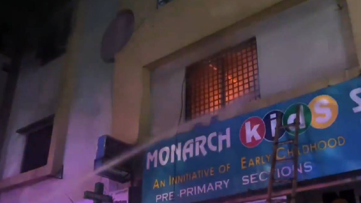 Hyderabad School Fire: Blaze Breaks Out at Monarch Kids School on Milad Road, Firefighters Control Flames