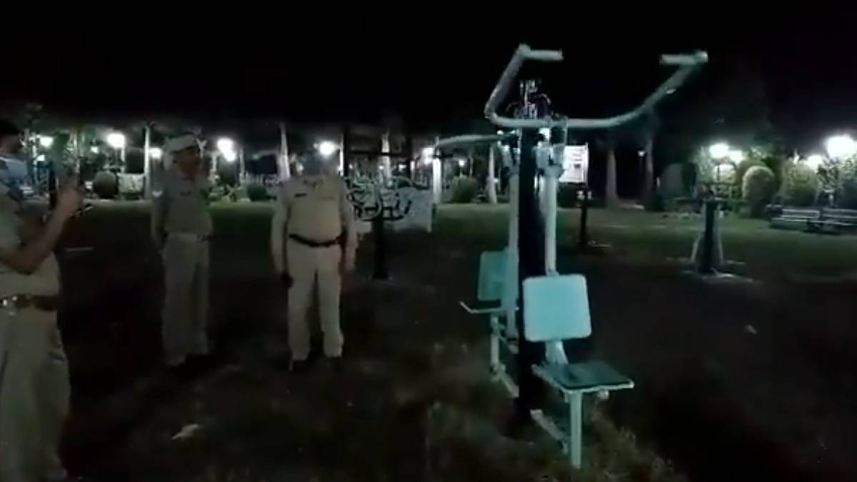 Who’s Hitting the Gym at This Hour? Late-Night Hyderabad Video Leaves Netizens Curious
