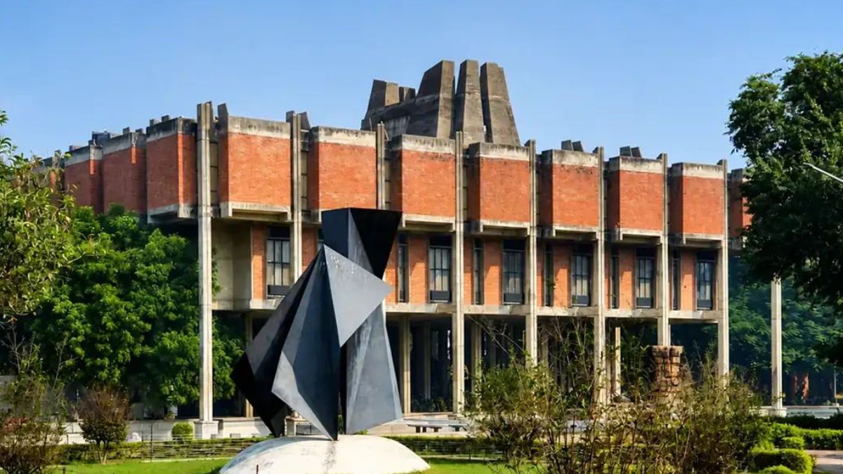 IIT Kanpur Set for Major Healthcare Expansion With 500-Bed Hospital by March 2027
