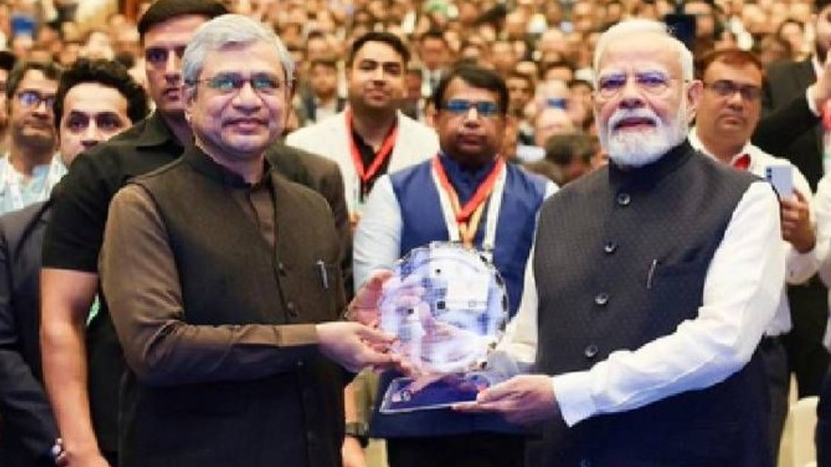 India Receives $11-12 Billion Investment Proposals Under Semicon 2.0