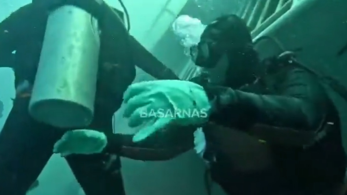 Indonesia Ferry Capsize: Search Teams Recover 52 Bodies As Rescue Operation Continues