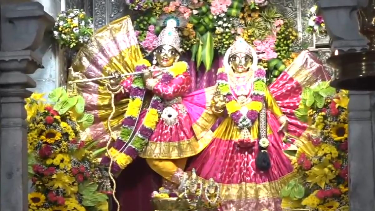 ಬೆಂಗಳೂರಿನ ಇಸ್ಕಾನ್ ದೇವಾಲಯದಲ್ಲಿ ಸಂಭ್ರಮದ ಜನ್ಮಾಷ್ಟಮಿ - ಶ್ರೀಕೃಷ್ಣನ ದರ್ಶನ ಪಡೆದ ಭಕ್ತರು!!