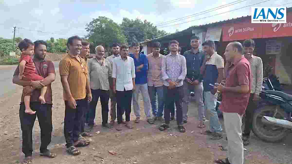 ಮಕ್ಕಳ ಆರೋಗ್ಯಕ್ಕಾಗಿ ಗುಜರಾತ್ ಗ್ರಾಮದಲ್ಲಿ ಮಹತ್ವದ ನಿರ್ಧಾರ - 10–12 ಅಂಗಡಿಗಳಲ್ಲಿ ಜಂಕ್ ಫುಡ್ ಮಾರಾಟಕ್ಕೆ ಬ್ರೇಕ್!!