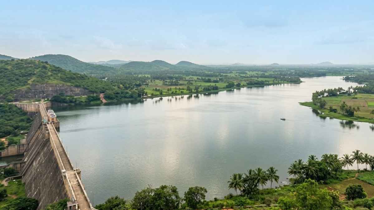 ಕರ್ನಾಟಕದ ಡ್ಯಾಂಗಳಲ್ಲಿ ಬದಲಾದ ನೀರಿನ ಚಿತ್ರಣ | Photo Credit: AI