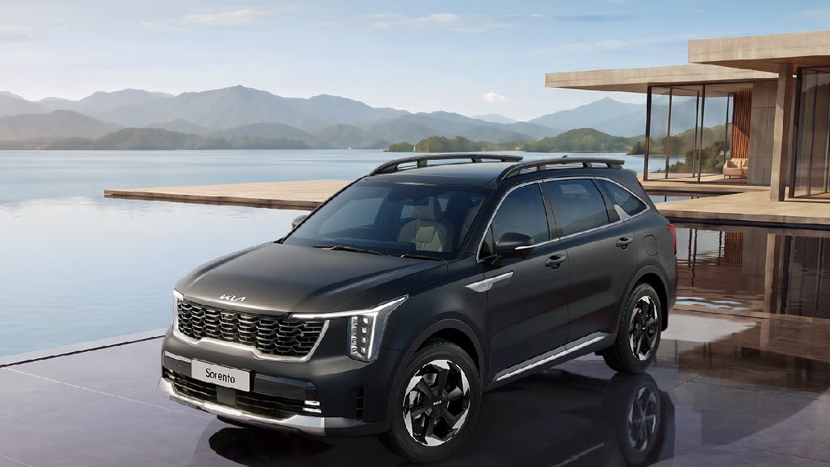 Kia Sorento Enters Indian Market at Rs 27.99 Lakh With Multiple Powertrain Options