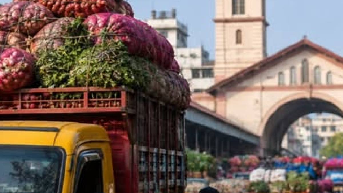 ಯಾವ ವಾಹನಕ್ಕೆ ಎಷ್ಟು ಹಣ | Photo Credit: https://www.facebook.com/Huntupbengaluru