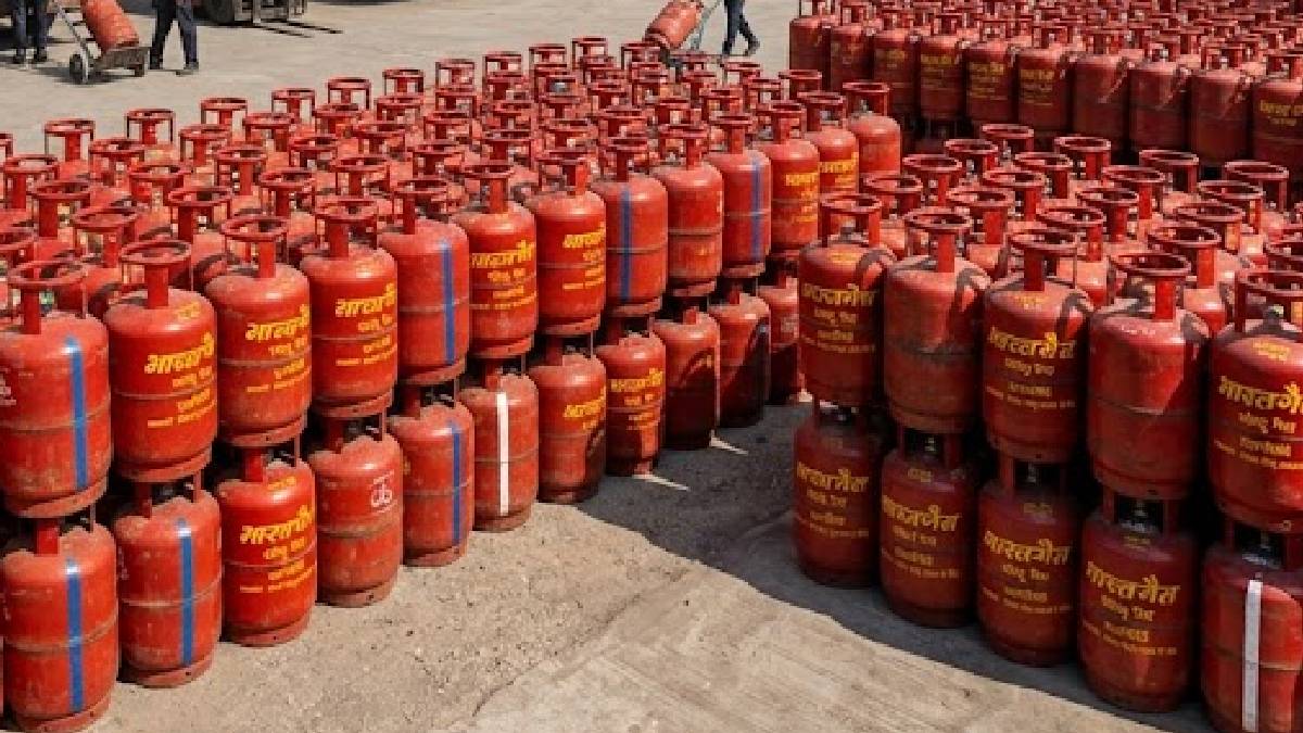 ಒಮ್ಮೆಗೆ ಹಣ ಪಾವತಿಸುವ ಟೆನ್ಷನ್ ಬೇಡ - LPG ಸಿಲಿಂಡರ್‌ಗೆ ₹600ವರೆಗೆ ಬಡ್ಡಿರಹಿತ EMI!!