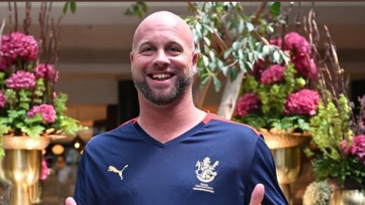Mumbai Indians Name Luke Williams Head Coach For WPL 2027, Replacing Lisa Keightley