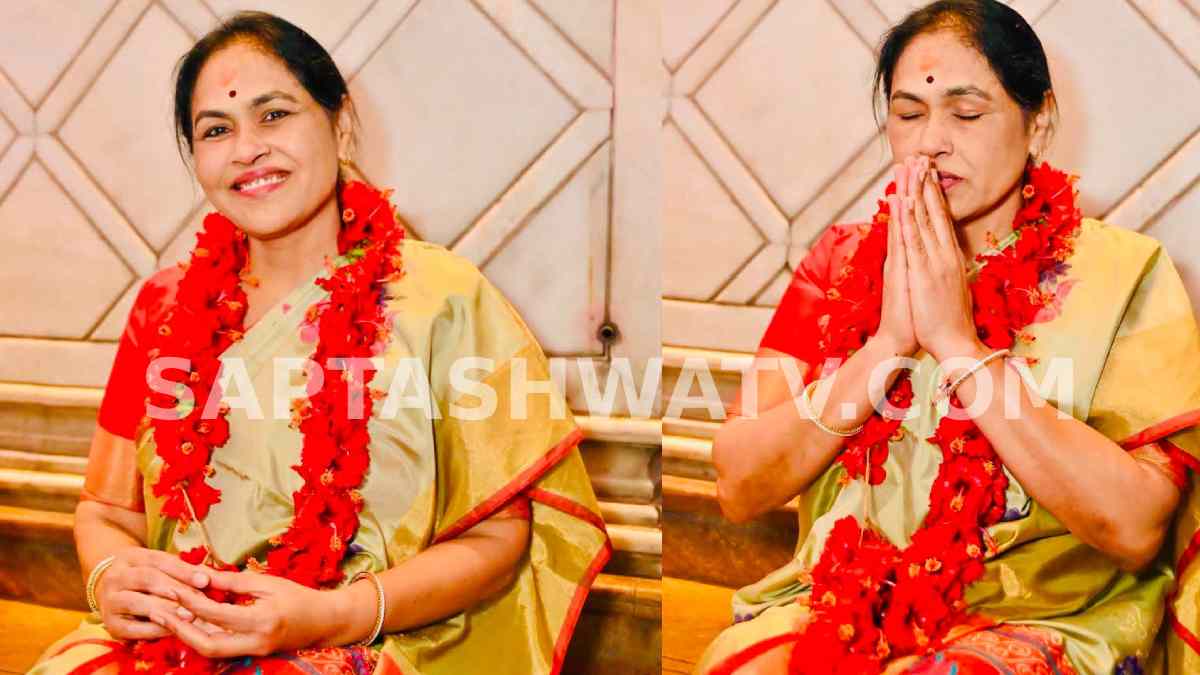 Shobha Karandlaje Visits Kolkata’s Kalighat Kali Temple, Seeks Maa Kali’s Blessings
