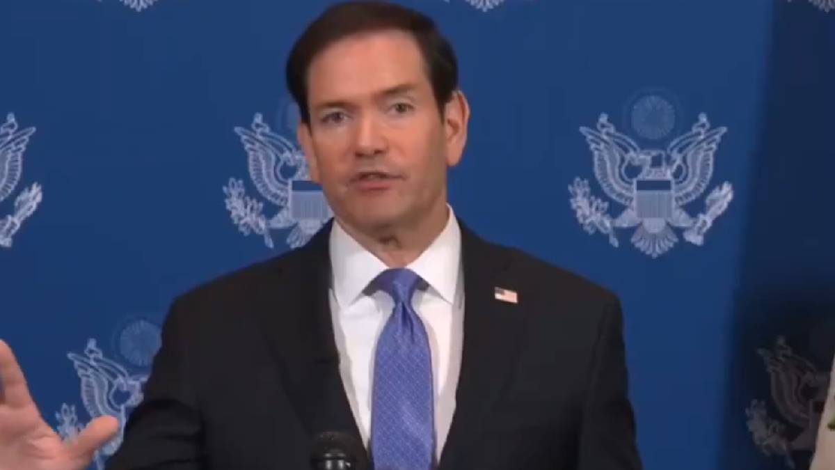 US Tariff Threat on Russian Oil Buyers: Marco Rubio Says Trump Has National Security Waiver Powers