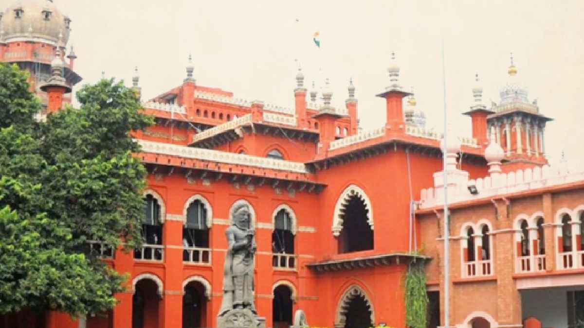 ಪತ್ನಿ ಮನೆ ನೋಡಿಕೊಂಡರೆ ಪತಿ ಕೂಡ ನೋಡಿಕೊಳ್ಳಬಹುದು ಮದ್ರಾಸ್ ಹೈಕೋರ್ಟ್ ಮಹತ್ವದ ಮಾತು!!