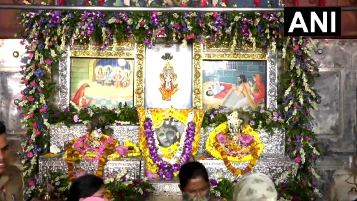 Janmashtami Preparations Underway at Sri Krishna Janmabhoomi Temple in Mathura, Grand Celebrations Expected