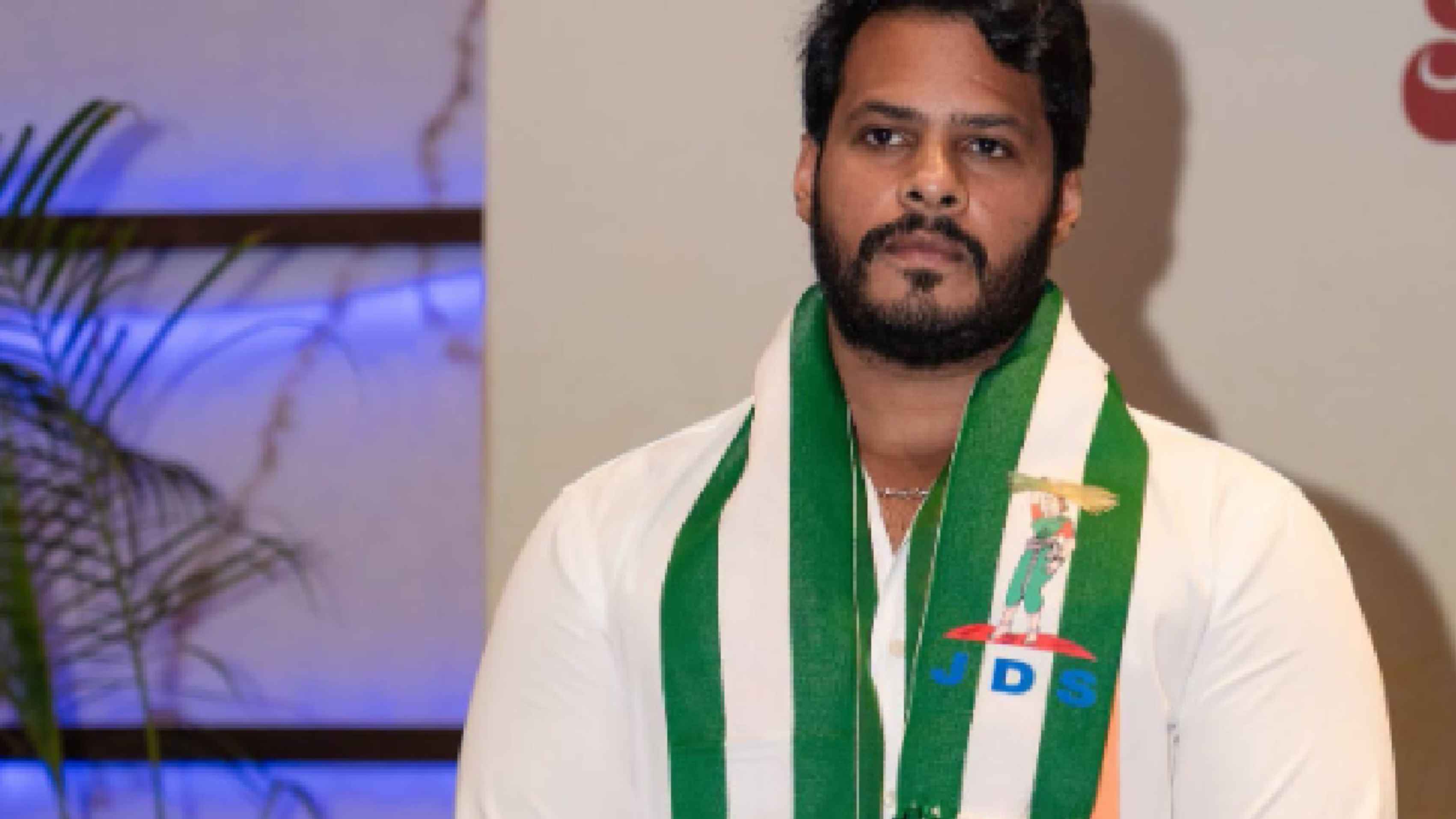 ಡಿಕೆಶಿ ಸರ್ಕಾರದ ವಿರುದ್ಧ ನಿಖಿಲ್ ಕುಮಾರಸ್ವಾಮಿ ಗಂಭೀರ ಆರೋಪ!!