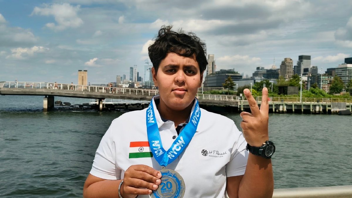 Jiya Rai’s Historic Feat: Indian Para-Swimmer Completes Open Water Triple Crown