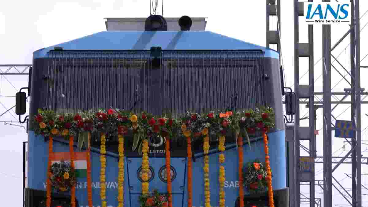 ವಡೋದರಾದಲ್ಲಿ ಅಭಿವೃದ್ಧಿಯ ಮಹಾಪರ್ವ | Photo Credit: https://x.com/ians_india