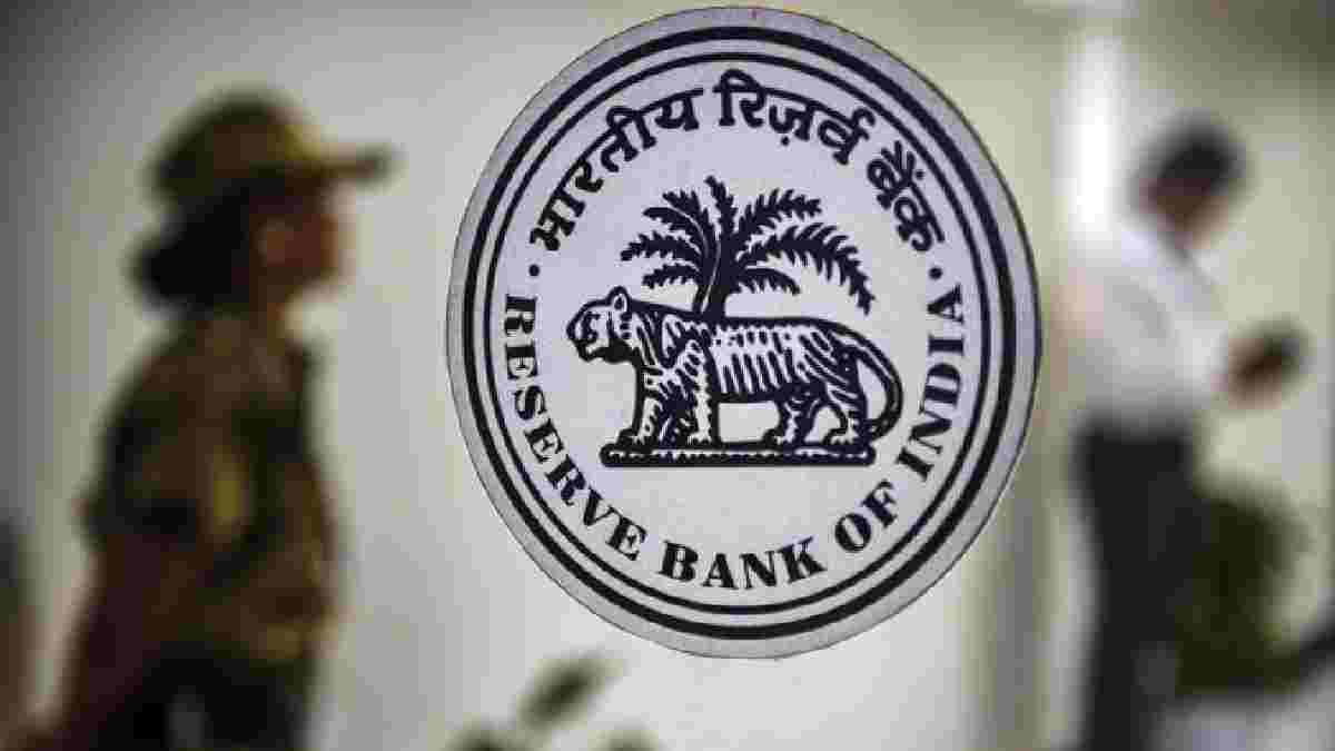 ಲಾತೂರ್ DCC ಬ್ಯಾಂಕ್‌ ನಿರ್ದೇಶಕರ ವಿರುದ್ಧ RBI ಕ್ರಮ; ಬಾಬಾಸಾಹೇಬ್ ಪಾಟೀಲ್ ಸೇರಿ 8 ಮಂದಿ ಹುದ್ದೆಯಿಂದ ತೆರವು!!