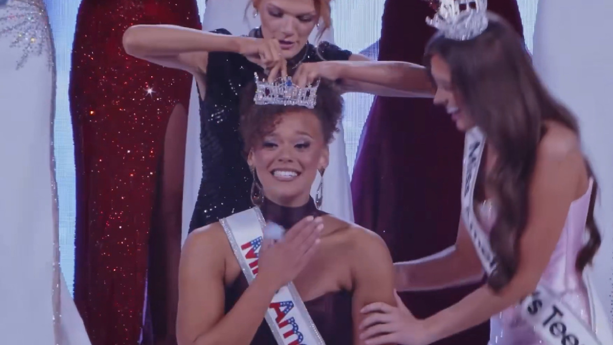 Regan Hutsell Makes History as First Mixed-Race Miss America 2027, Champions Body Positivity and Wellness