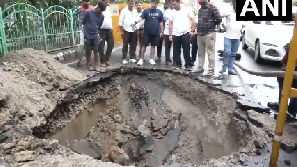 Lucknow Road Cave-In Turns Dangerous: Motorcyclist Injured Near IT Crossing