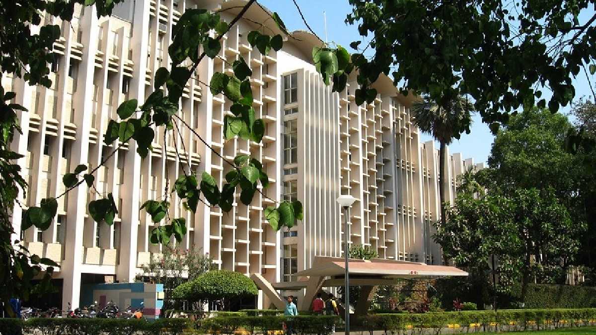Sahil Wakode IIT Bombay student death investigation | Photo Credit: https://en.wikipedia.org/