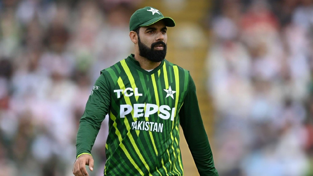 Shadab Khan Favouritism Row: Ex-Pakistan Selector Makes Claims Against Saqlain Mushtaq