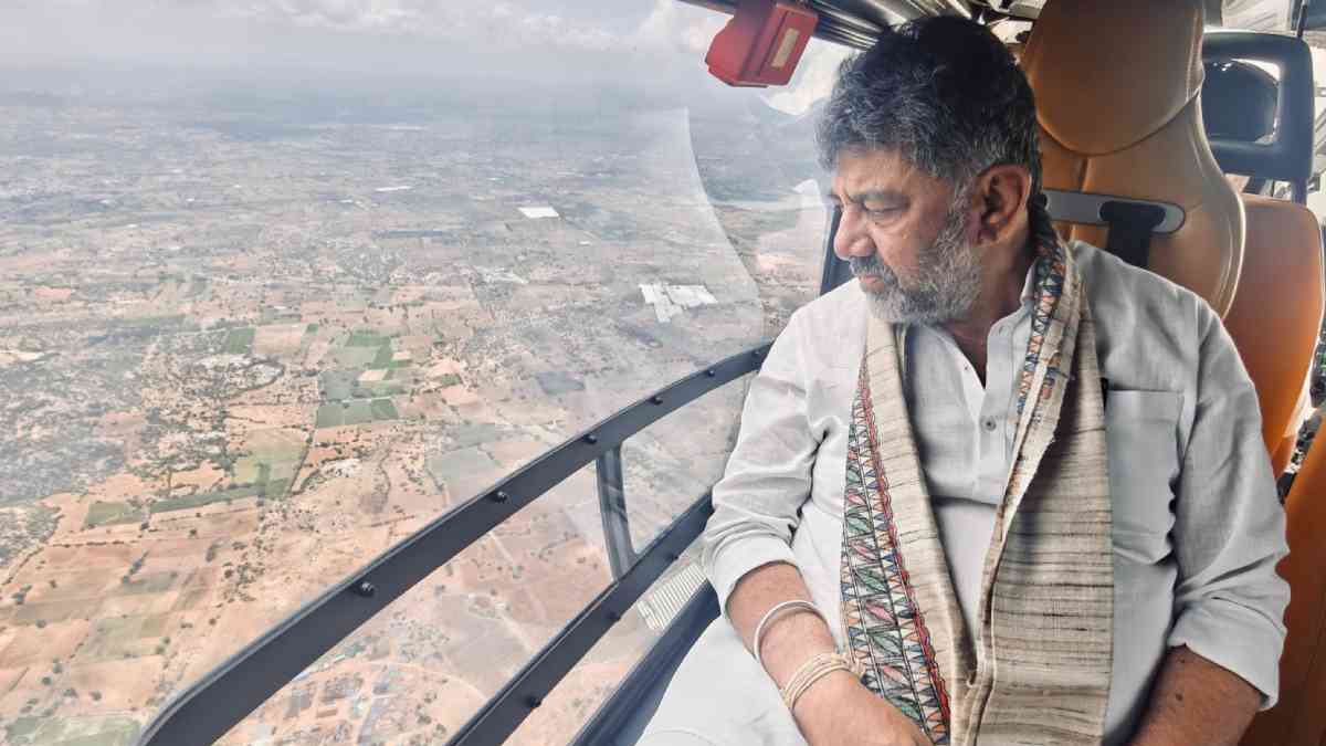 CM Siddaramaiah Conducts Aerial Survey of Drought-Hit Areas in Karnataka