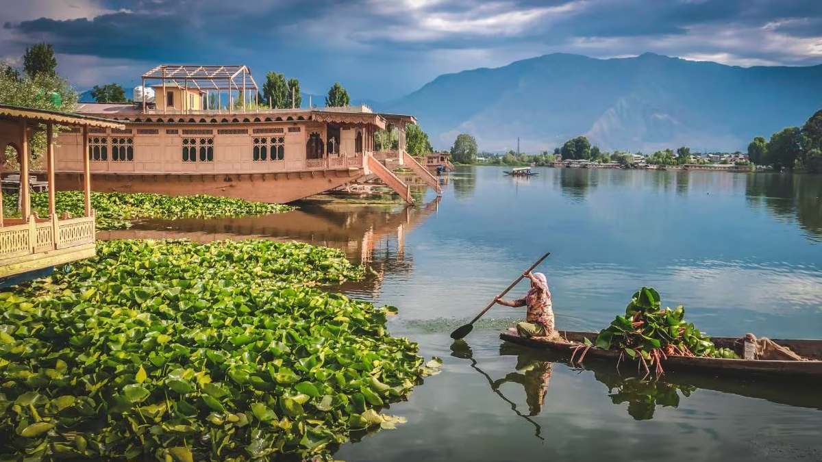Srinagar | Photo Credit: www.makemytrip.com/