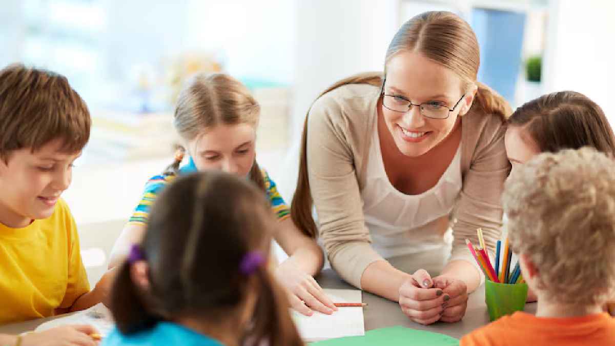 Happy Teacher’s Day 2026: Heartfelt Wishes, Messages and Quotes to Make Your Favourite Teacher Smile