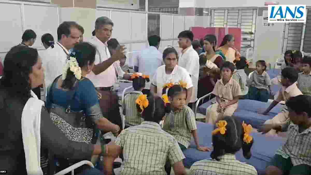 ತಿರುವಳ್ಳೂರು ಶಾಲೆಯಲ್ಲಿ ಬೆಳಗಿನ ಉಪಾಹಾರ ಸೇವಿಸಿ 36 ವಿದ್ಯಾರ್ಥಿಗಳು ಅಸ್ವಸ್ಥ; ಆಹಾರದಲ್ಲಿ ಹಲ್ಲಿ ಪತ್ತೆ ಆರೋಪ!!