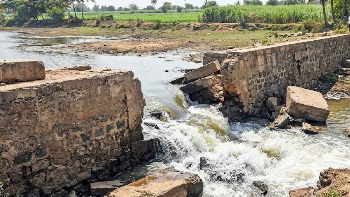 ದಾವಣಗೆರೆ ಬಾಡಾ ಗ್ರಾಮದಲ್ಲಿ ಪಿಕಪ್ ಡ್ಯಾಂ ಒಡೆದು ನೀರು ವ್ಯರ್ಥ - ರೈತರಲ್ಲಿ ಆತಂಕ!!