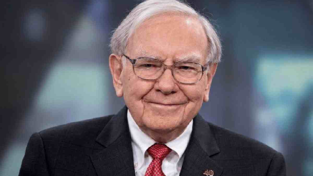 Warren Buffett Steps Back as Howard Buffett Takes Berkshire Chair