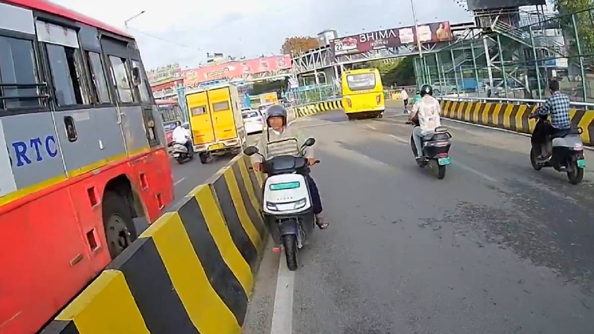 Bengaluru Ather Scooter Wrong-Side Driving Video Goes Viral