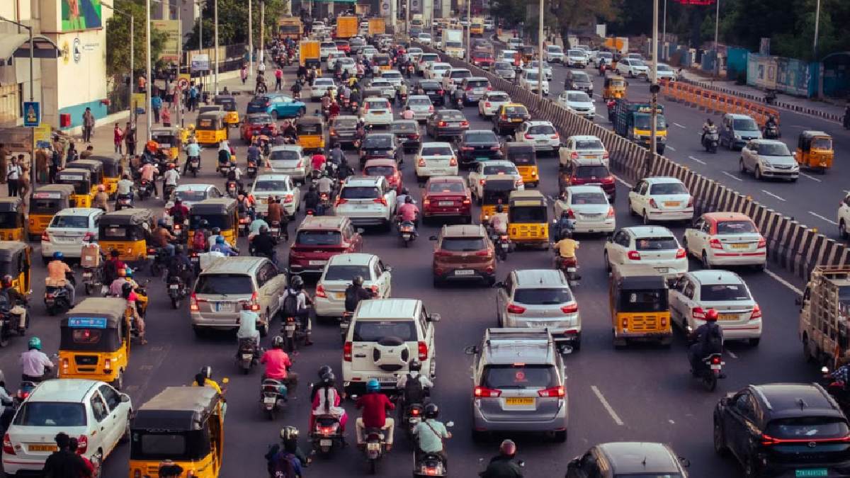 Bengaluru traffic congestion and lost workdays. | Photo Credit: https://www.pexels.com/