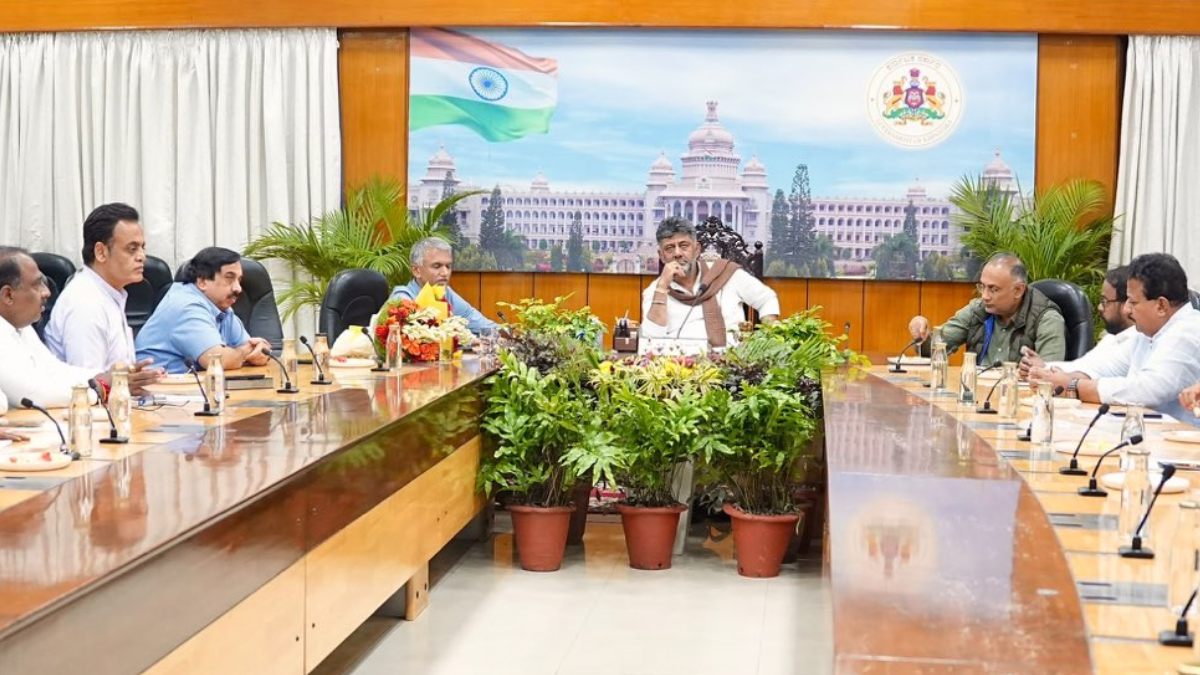 ಕಬ್ಬು ಬೆಳೆಗಾರರ ಬೇಡಿಕೆ ಆಲಿಸಲು ಕೇಂದ್ರ ಸಮಿತಿ - ಬೆಳಗಾವಿಯಲ್ಲೇ ಸಭೆ ನಡೆಸಲು ರೈತರ ಒತ್ತಾಯ!!