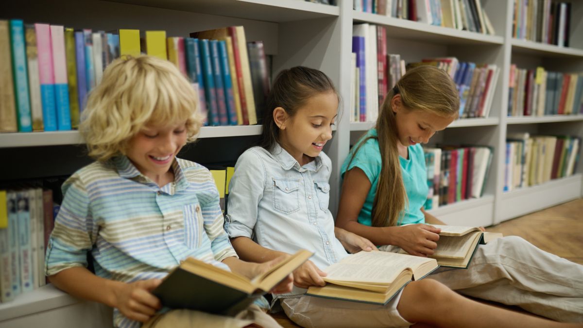 Are Children Who Read Daily Happier? New Research | Photo Credit: https://www.magnific.com/