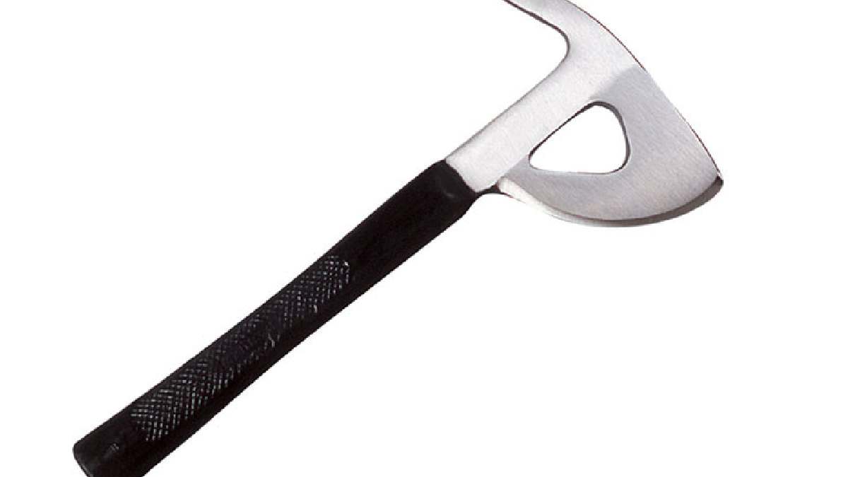 What Is a Crash Axe? The Aircraft Emergency Tool Reportedly Used in Flydubai Pilot Attack