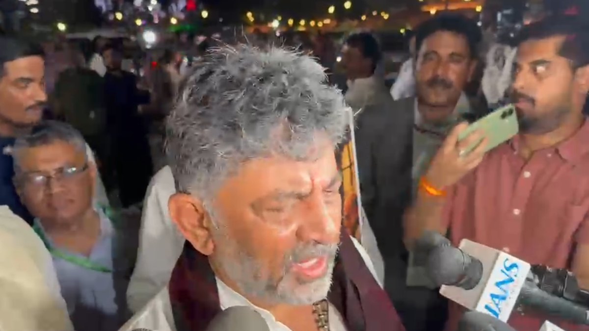 ಮತದಾನದ ಹಕ್ಕು ಕಸಿಯಲು ಬಿಡಲ್ಲ: ಜ್ಞಾನೇಶ್ ಕುಮಾರ್ ರಾಜೀನಾಮೆಗೆ ಡಿಕೆಶಿ ಆಗ್ರಹ!!