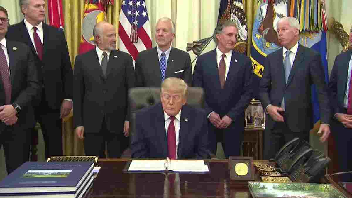 Donald Trump discusses US diesel export ban | Photo Credit: https://x.com/DDNewslive