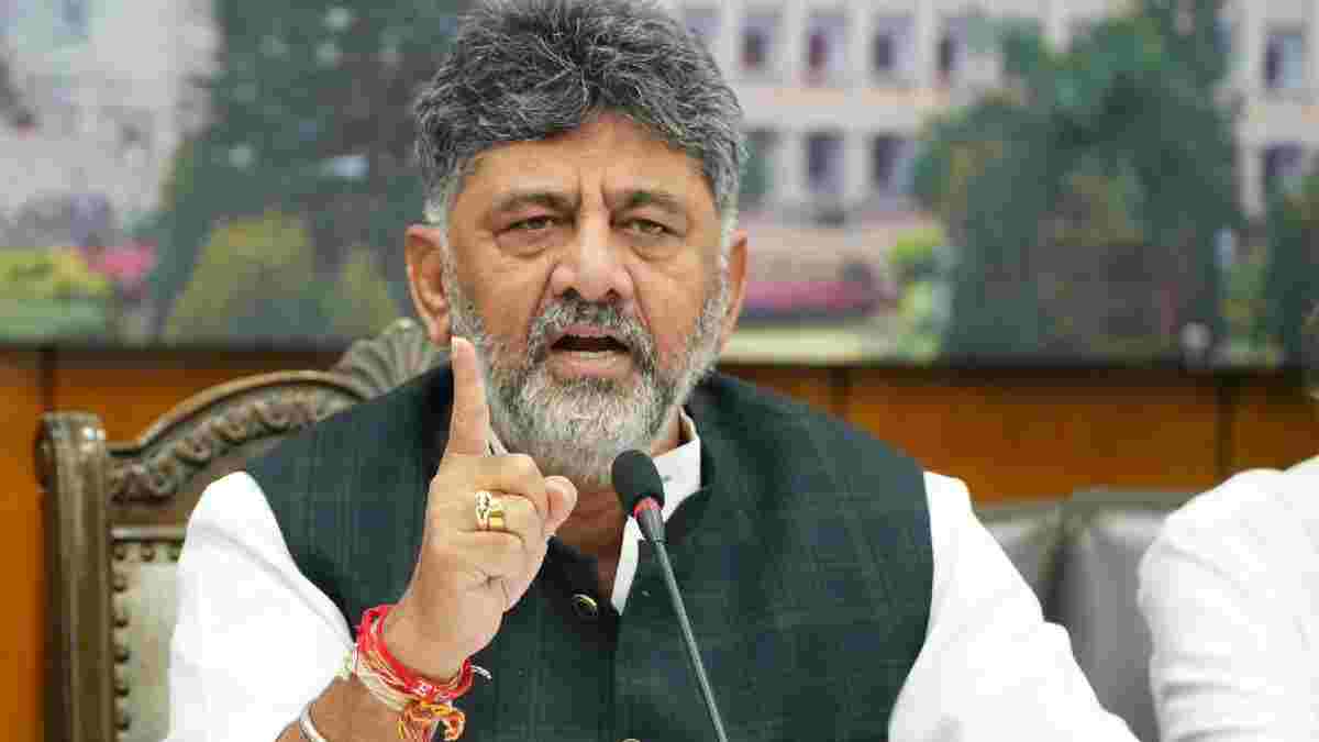 ಕರ್ನಾಟಕಕ್ಕೆ ₹3,705 ಕೋಟಿ ಬರ ಪರಿಹಾರ ನೀಡಿ; ಕೇಂದ್ರ ತಂಡದ ಮುಂದೆ ಡಿಕೆ ಶಿವಕುಮಾರ್ ಮನವಿ!!