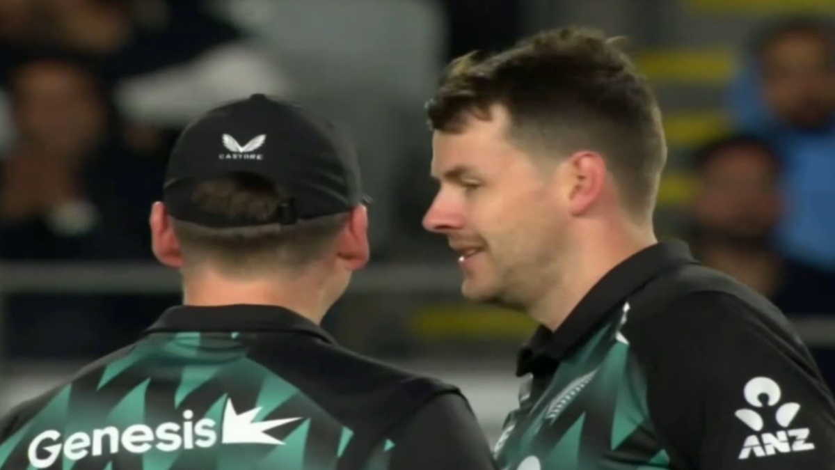 Samson's Early Exit and Ishan's Duck Put India Under Pressure Against NZ